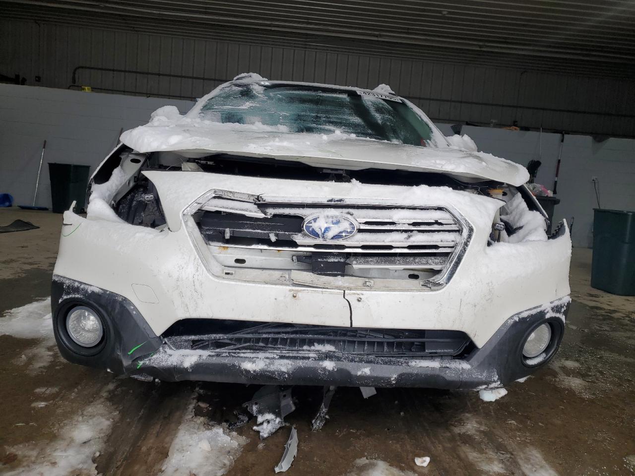 2015 Subaru Outback - Image 5