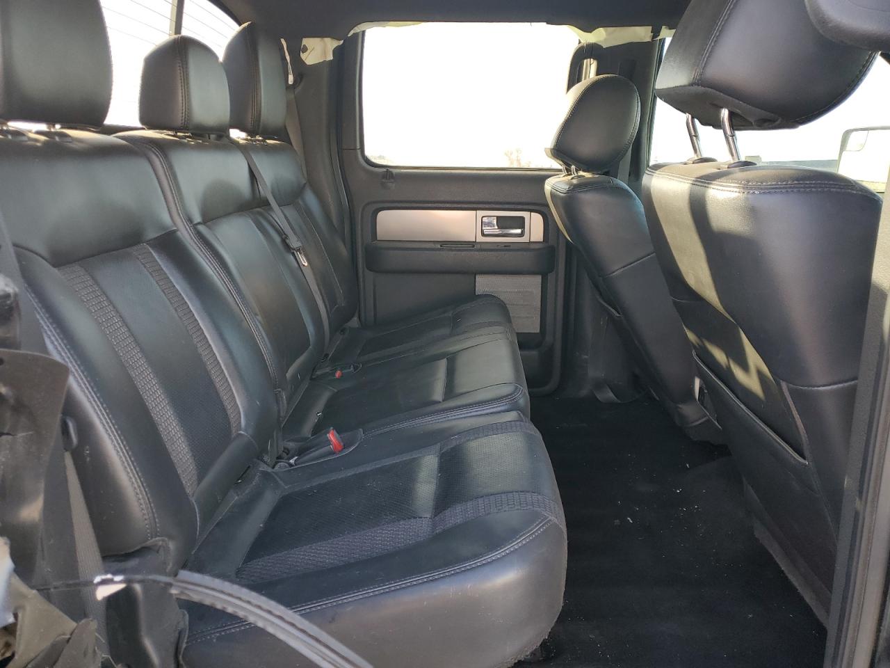 2012 Ford F-150 - Image 10