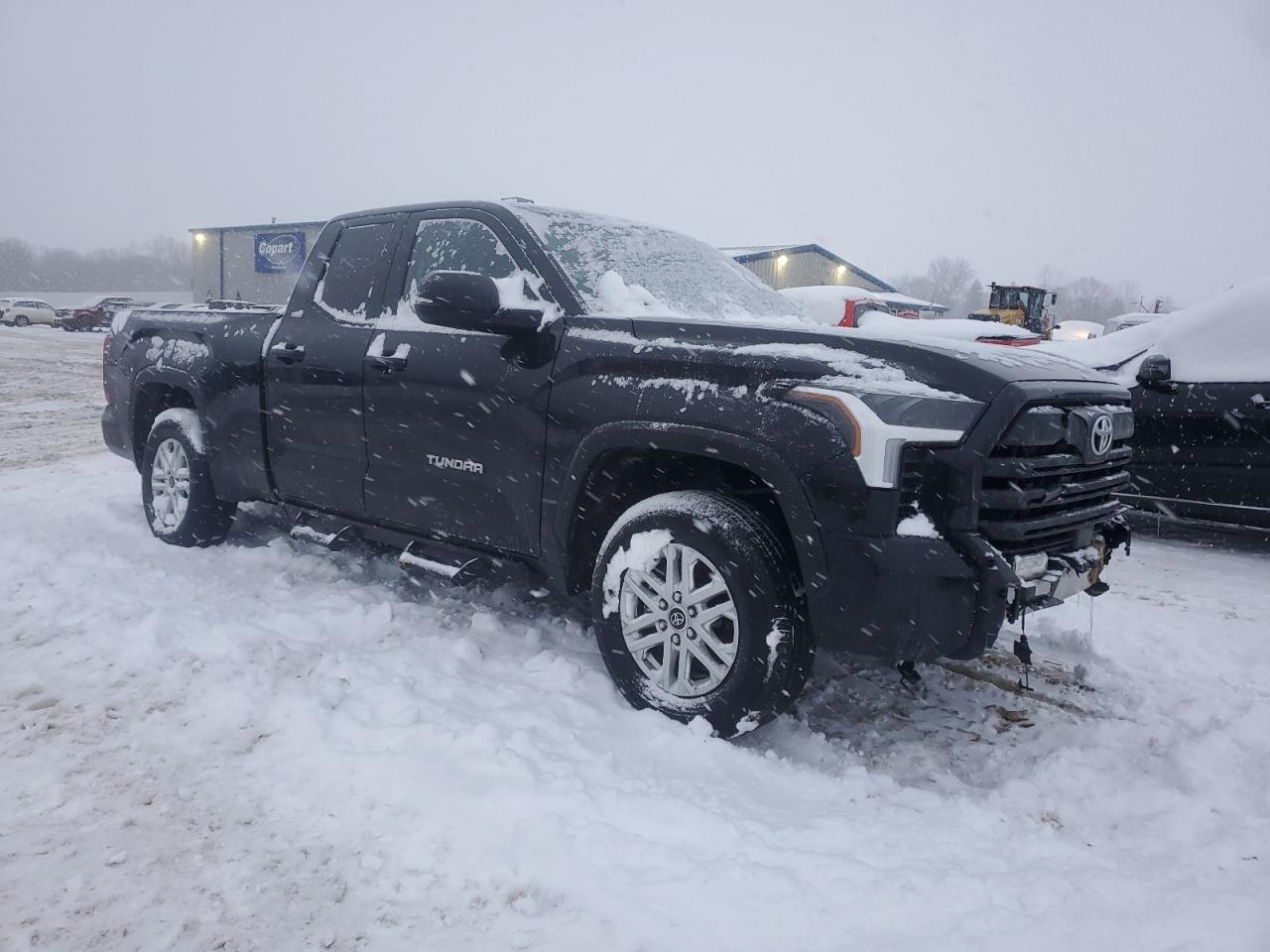 2022 Toyota Tundra - Image 4