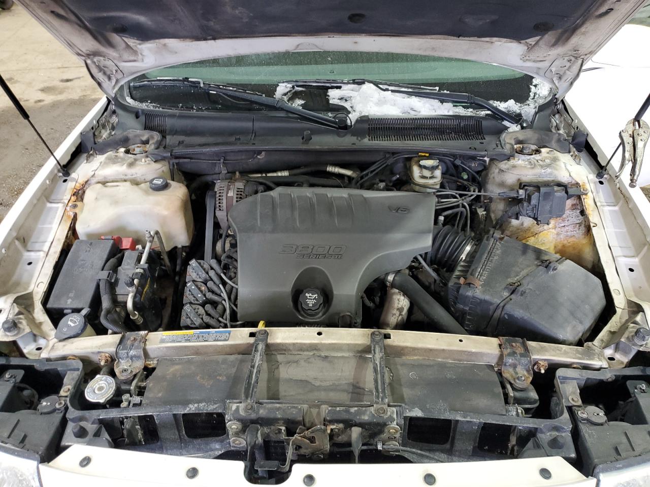 2004 Buick LeSabre - Image 11