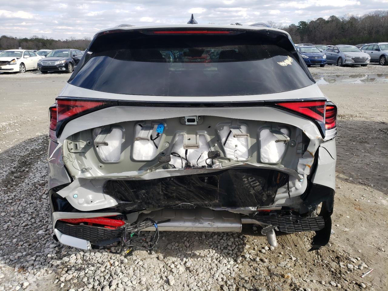 2024 Kia Sportage - Image 6