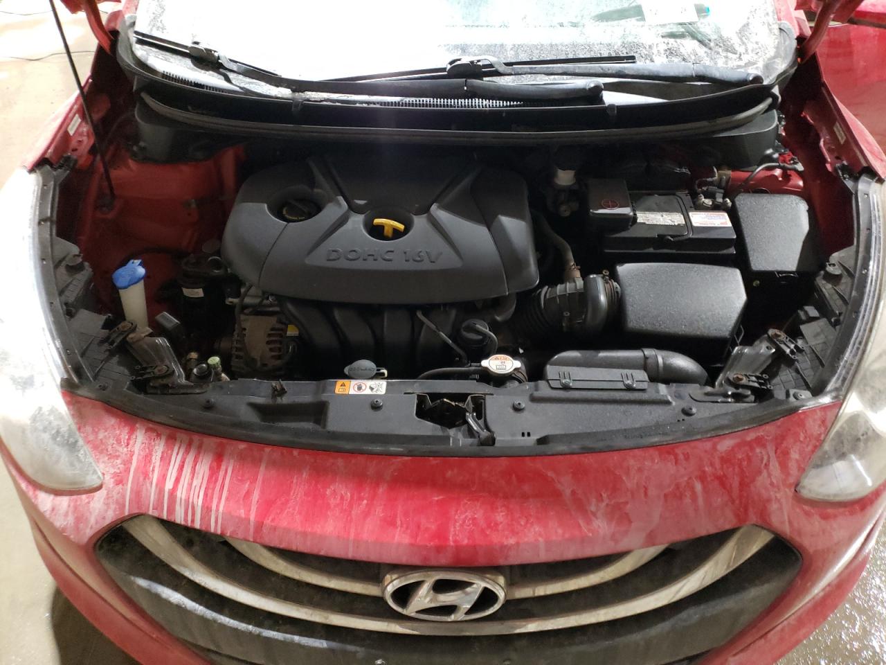 2013 Hyundai Elantra - Image 12