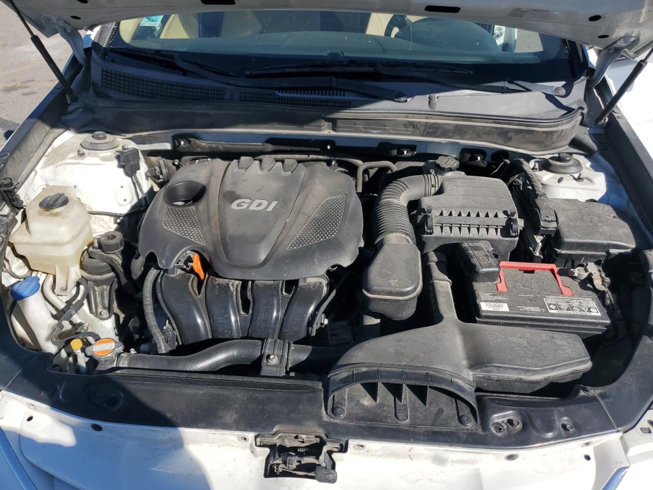 2011 Hyundai Sonata - Image 11