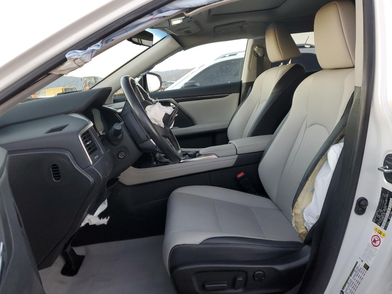 2019 Lexus RX - Image 7