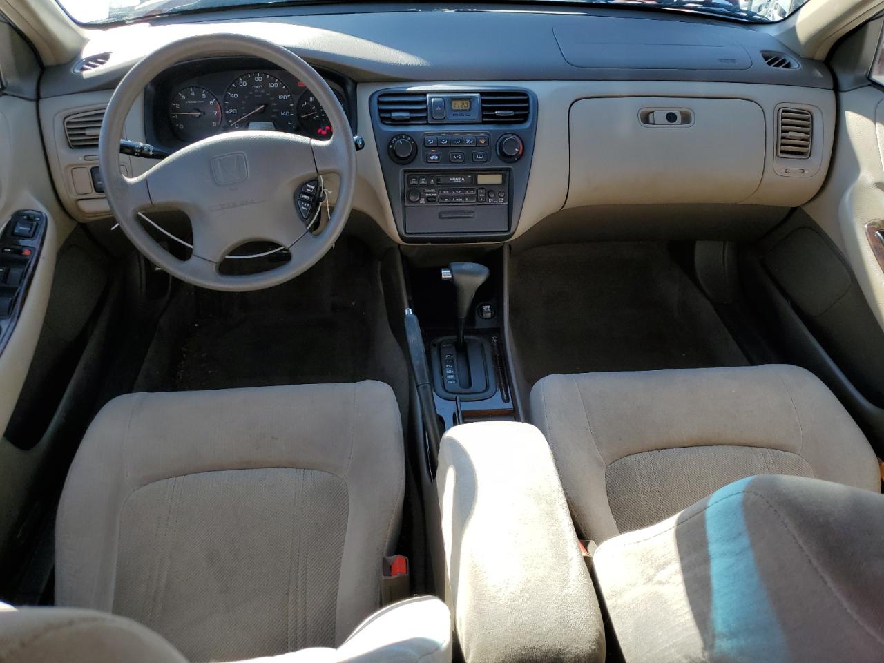 2000 Honda Accord - Image 8