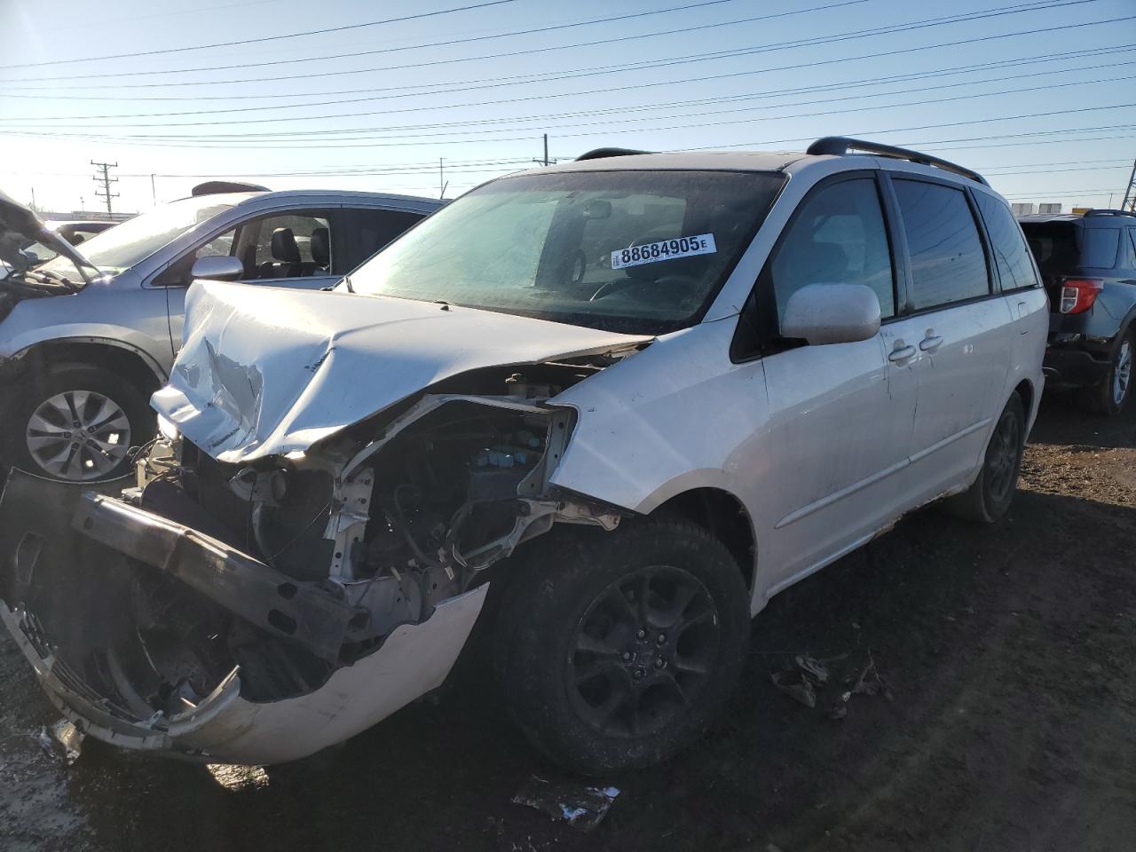 2005 Toyota Sienna - Image 1