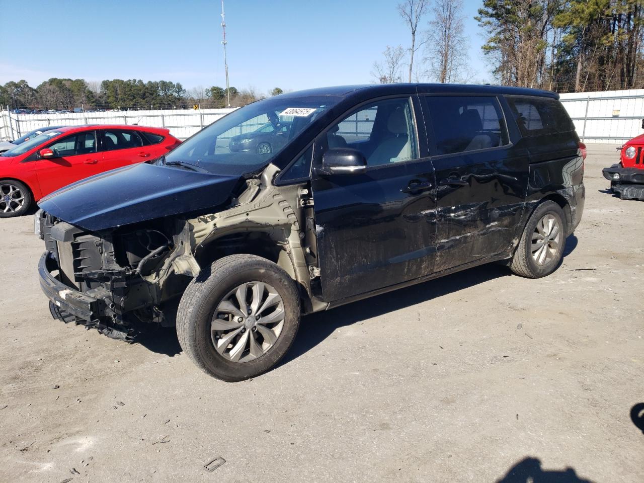 2019 Kia Sedona - Image 1