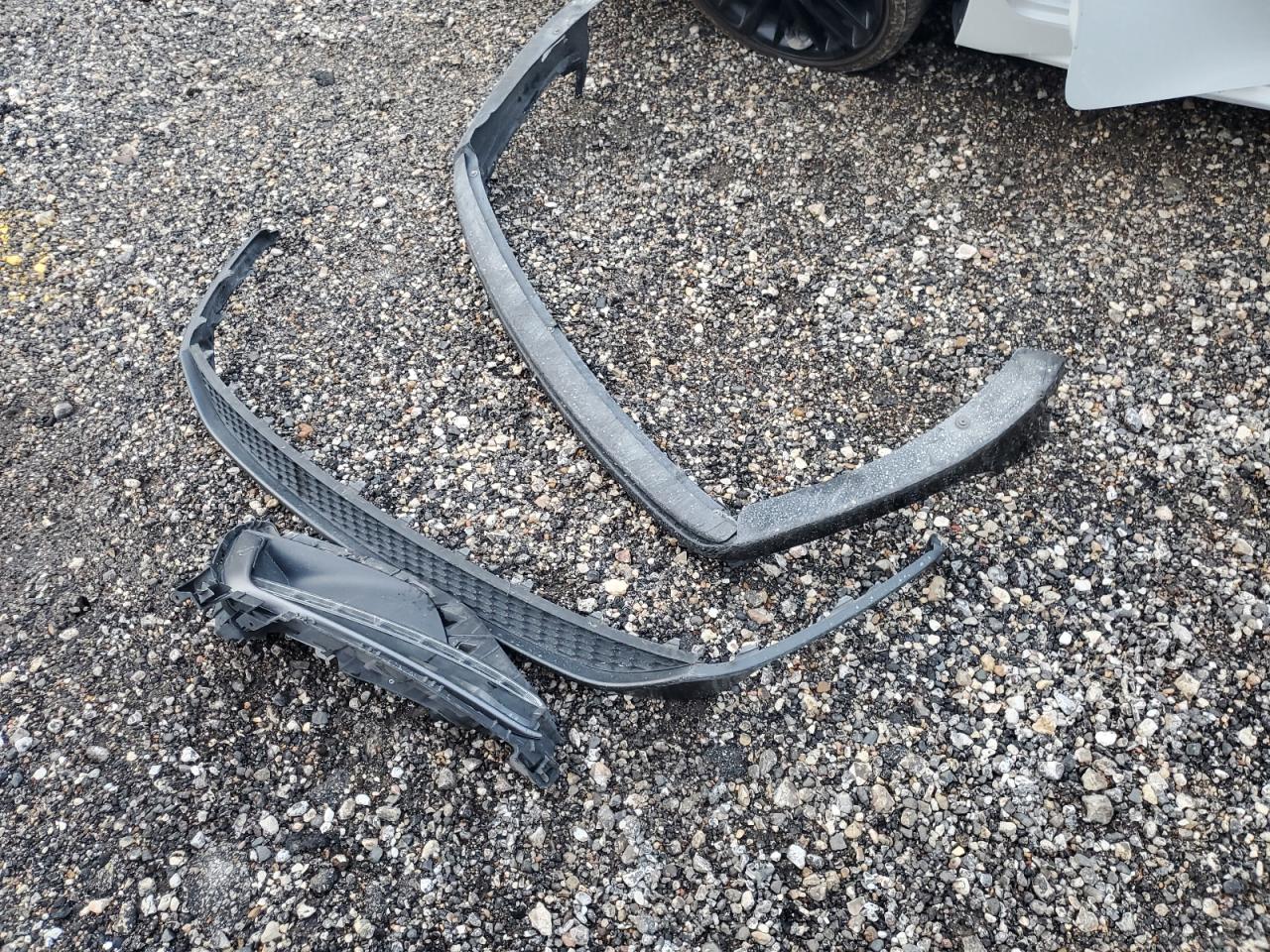 2017 Hyundai Sonata - Image 12