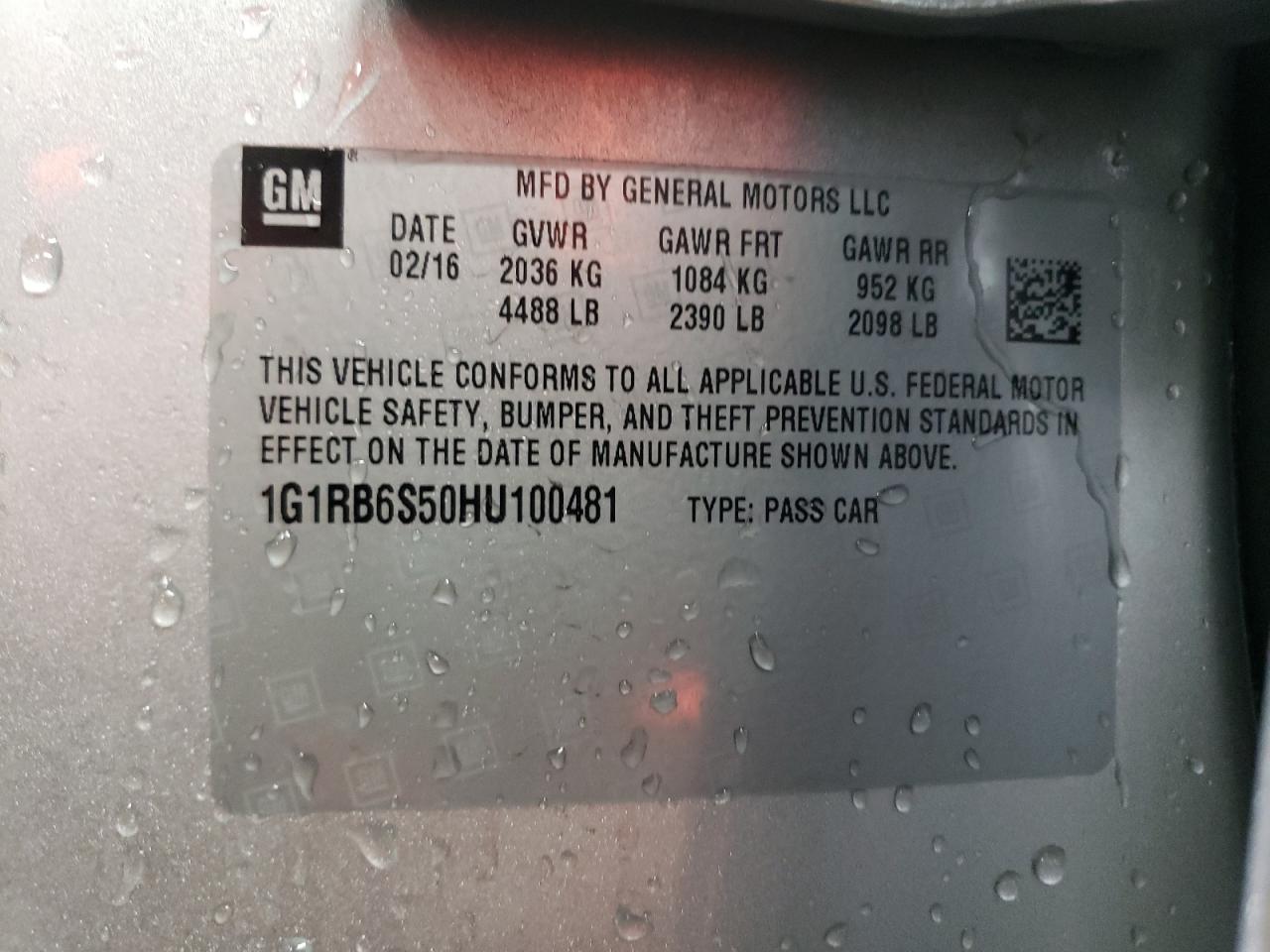 2017 Chevrolet Volt - Image 12