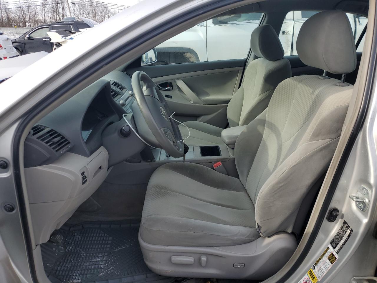 2009 Toyota Camry - Image 7