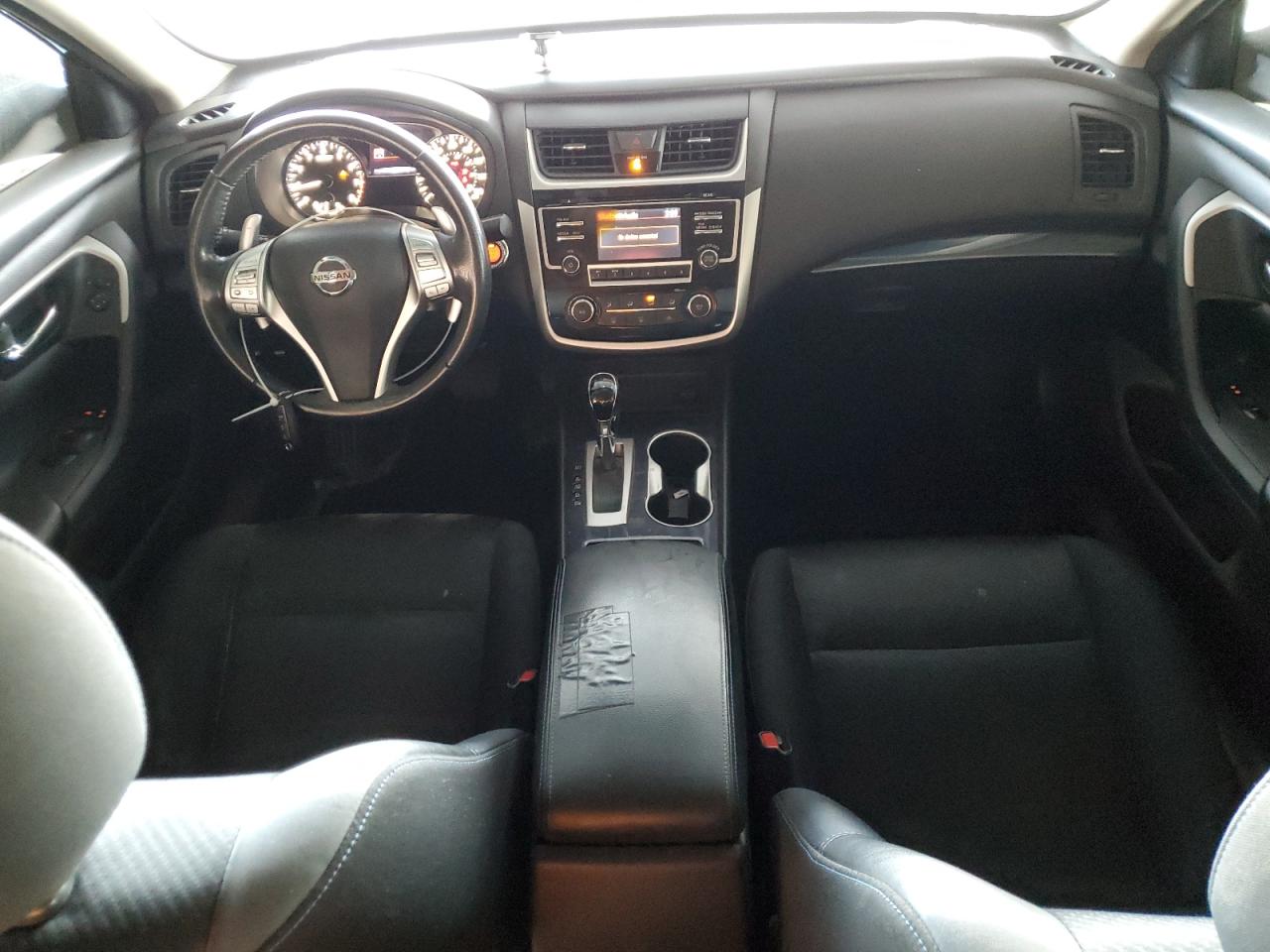 2018 Nissan Altima - Image 8