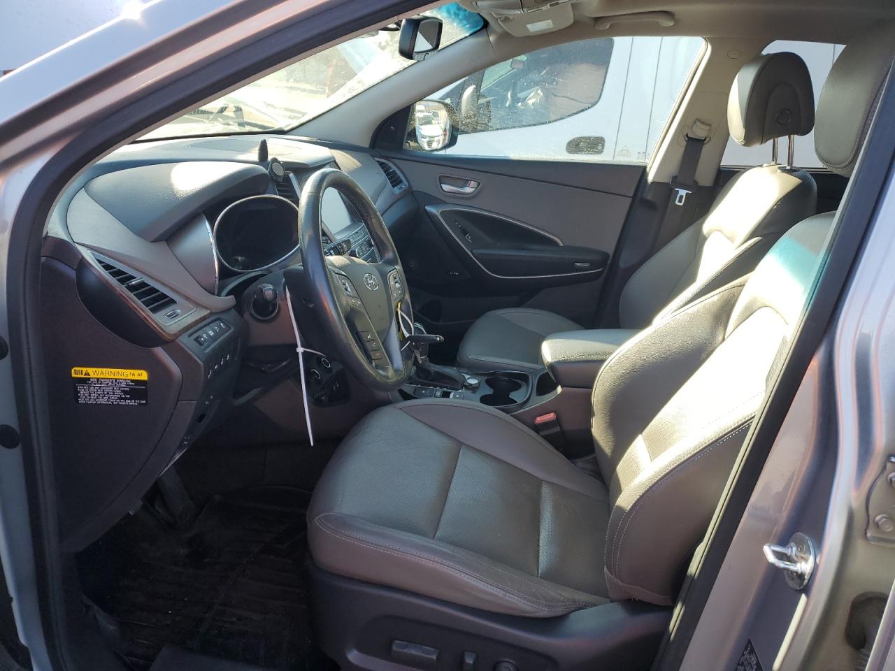 2017 Hyundai Santa Fe - Image 7