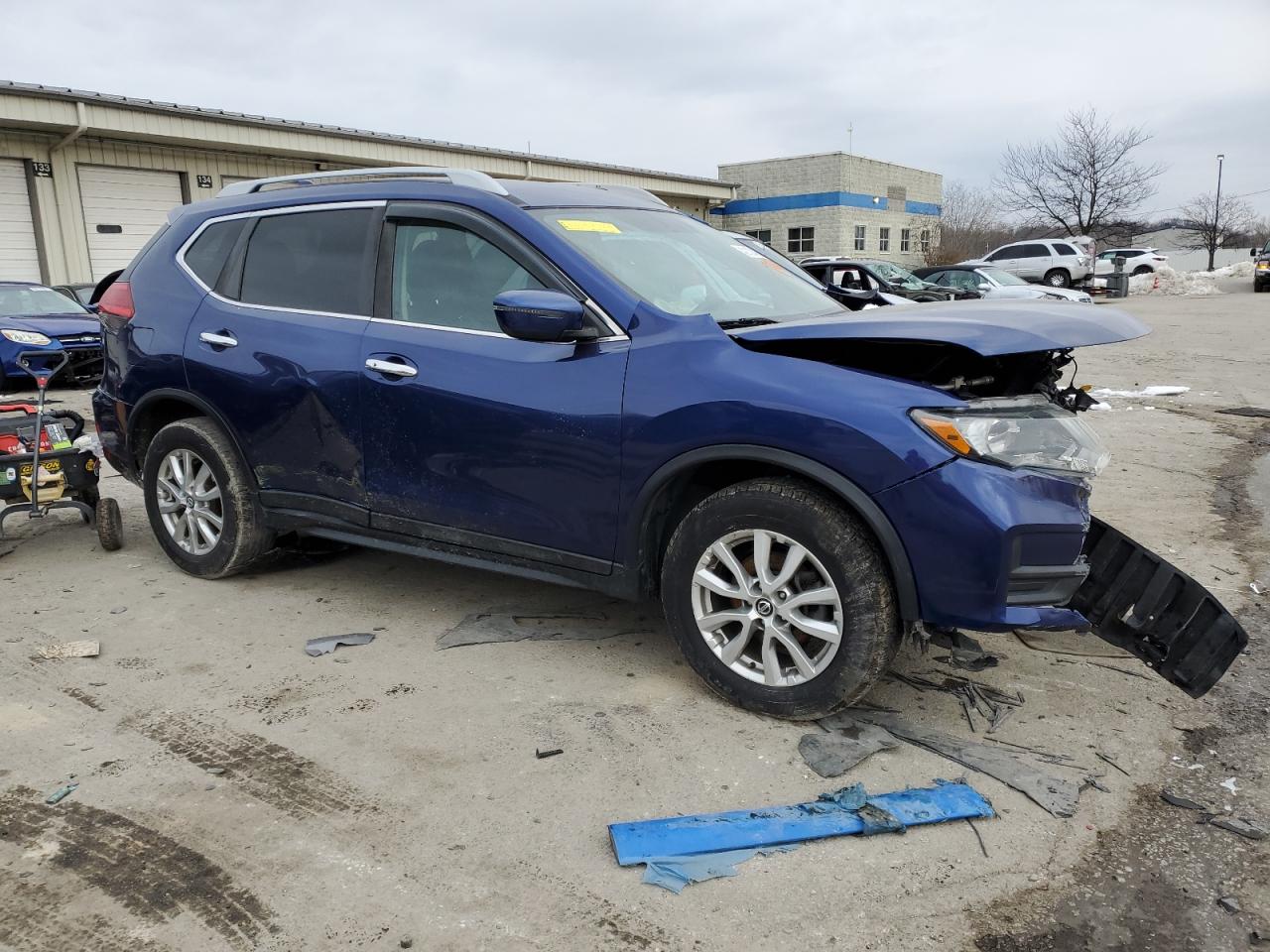 2017 Nissan Rogue - Image 4