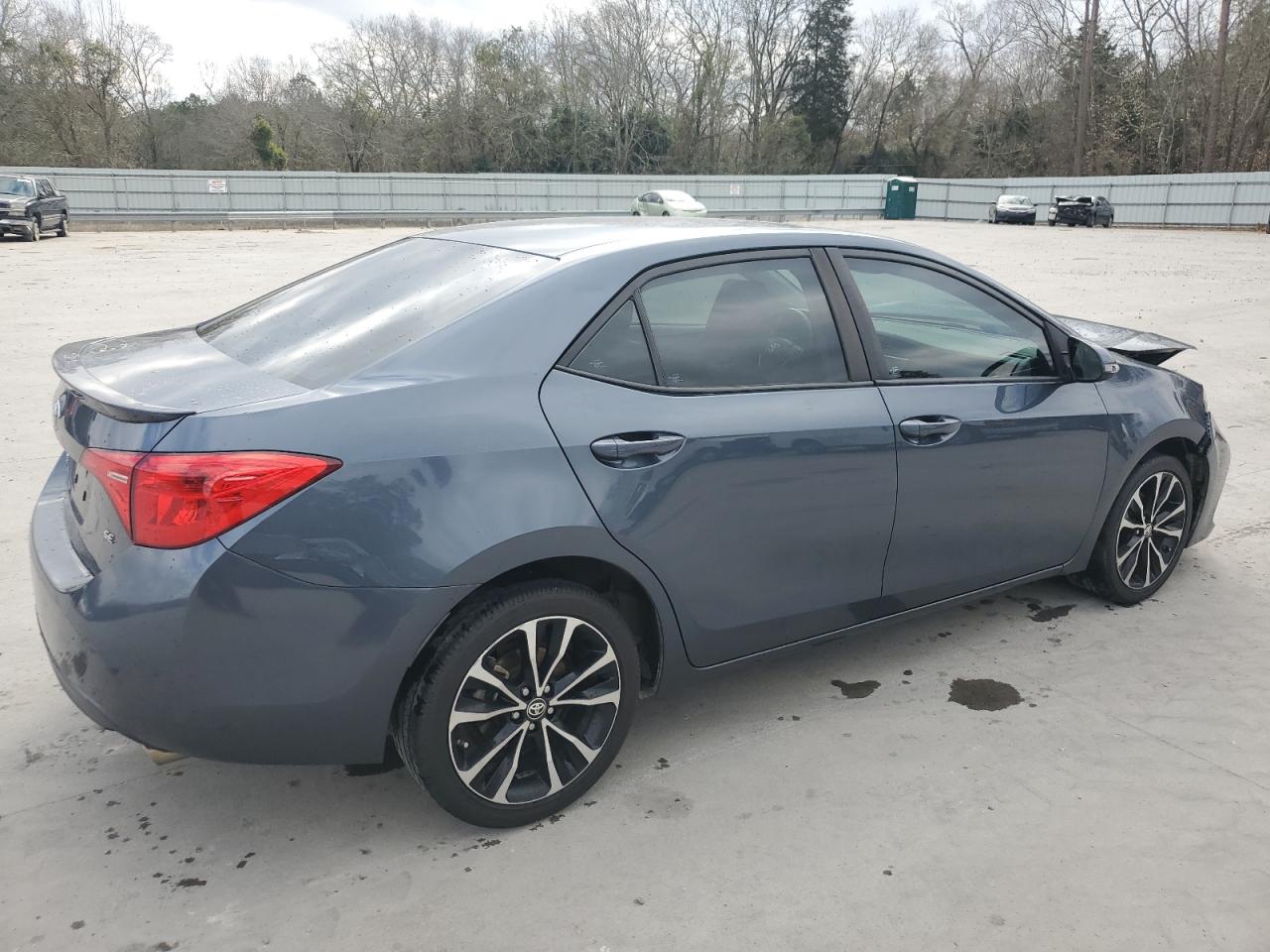 2017 Toyota Corolla - Image 3