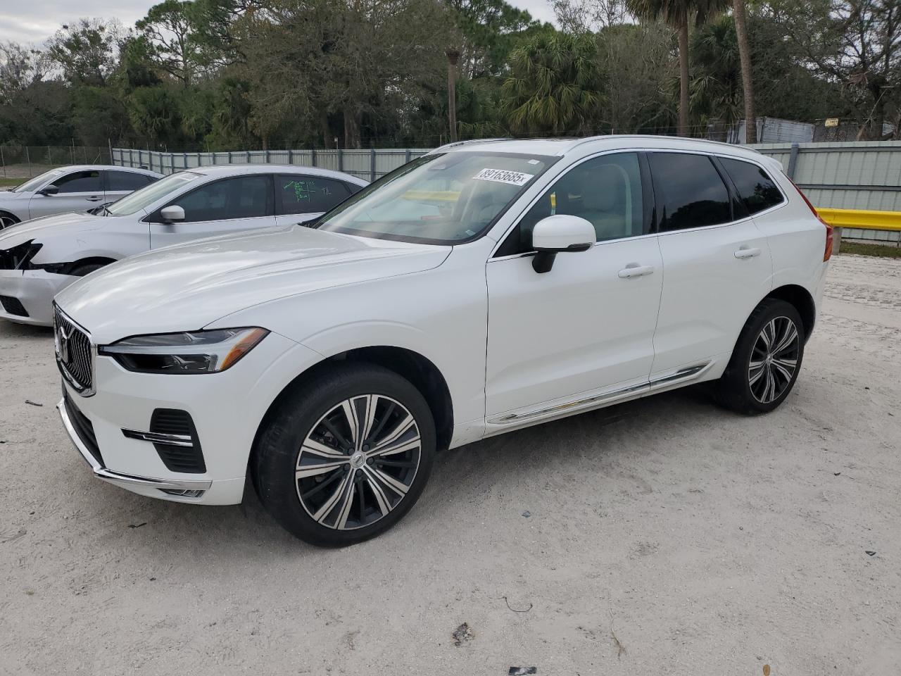 2022 Volvo XC60 - Image 1