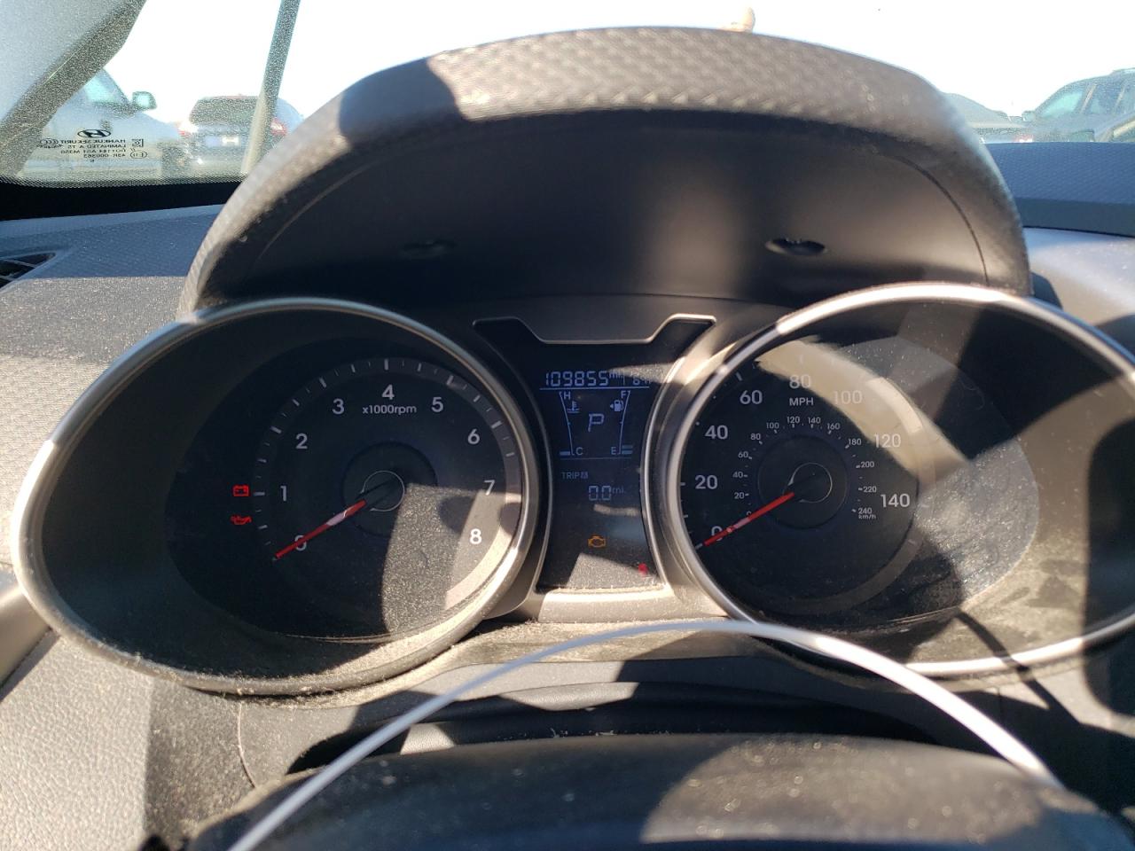 2017 Hyundai Veloster - Image 9