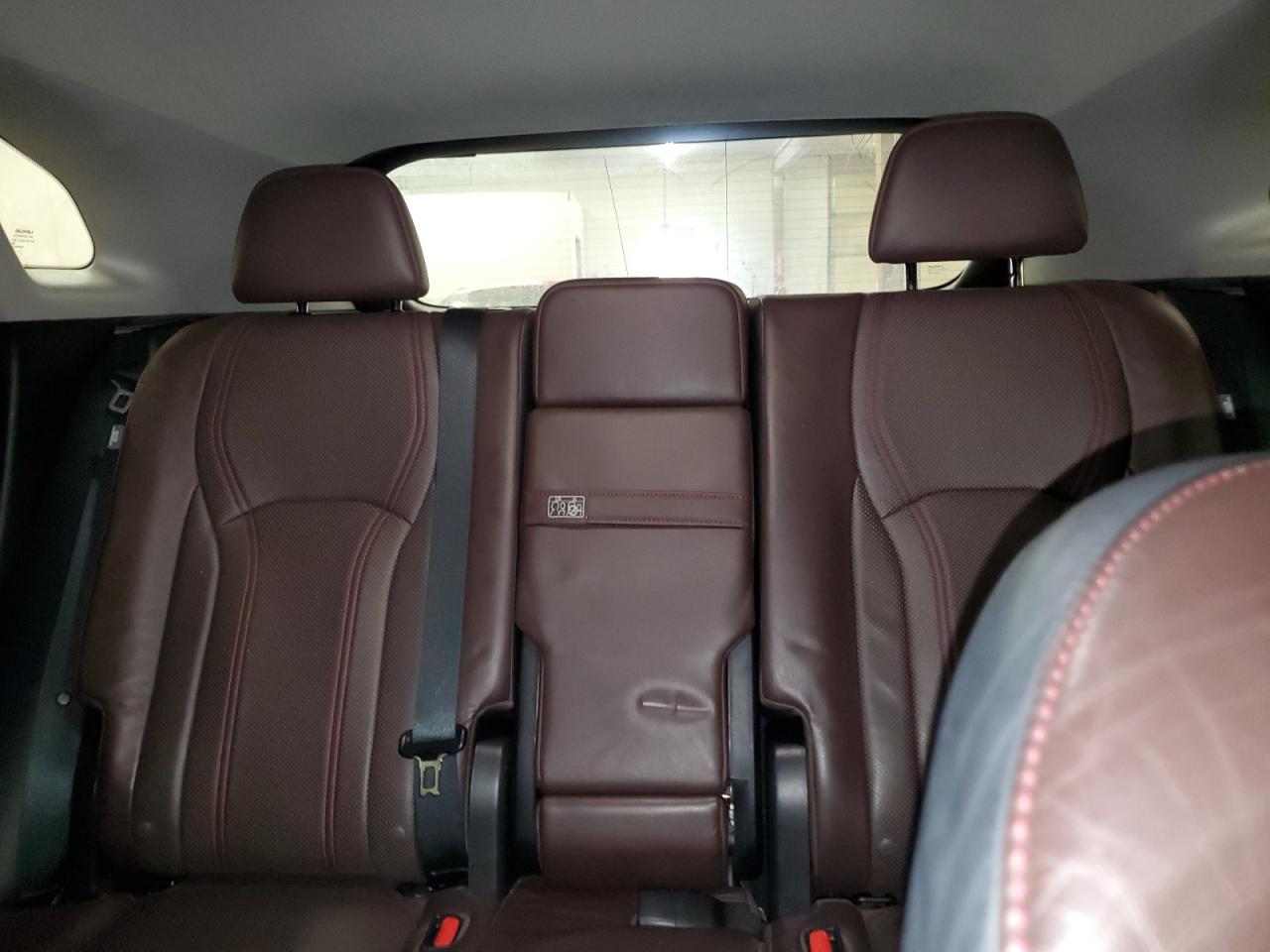 2017 Lexus RX - Image 10