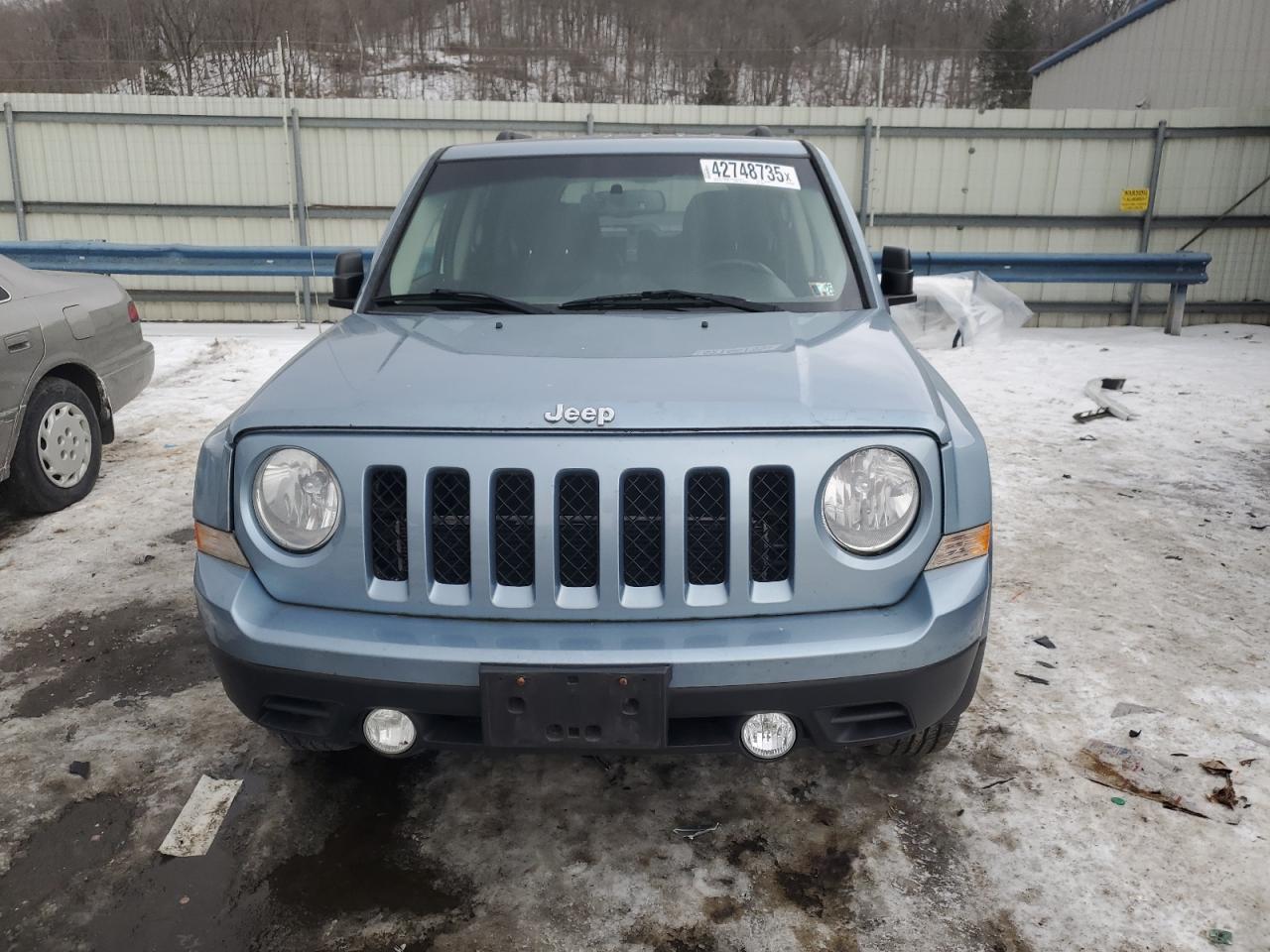 2014 Jeep Liberty (Patriot) - Image 5