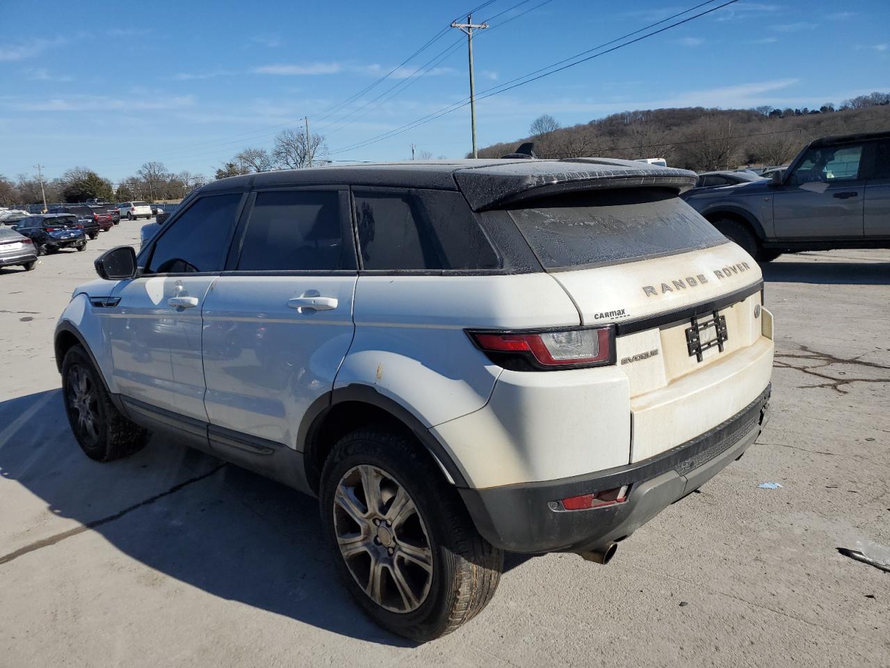 2016 Land Rover Range Rover - Image 2
