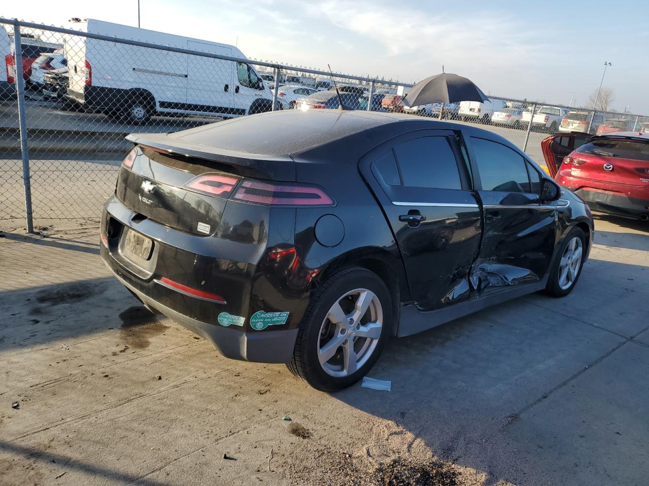2014 Chevrolet Volt - Image 3