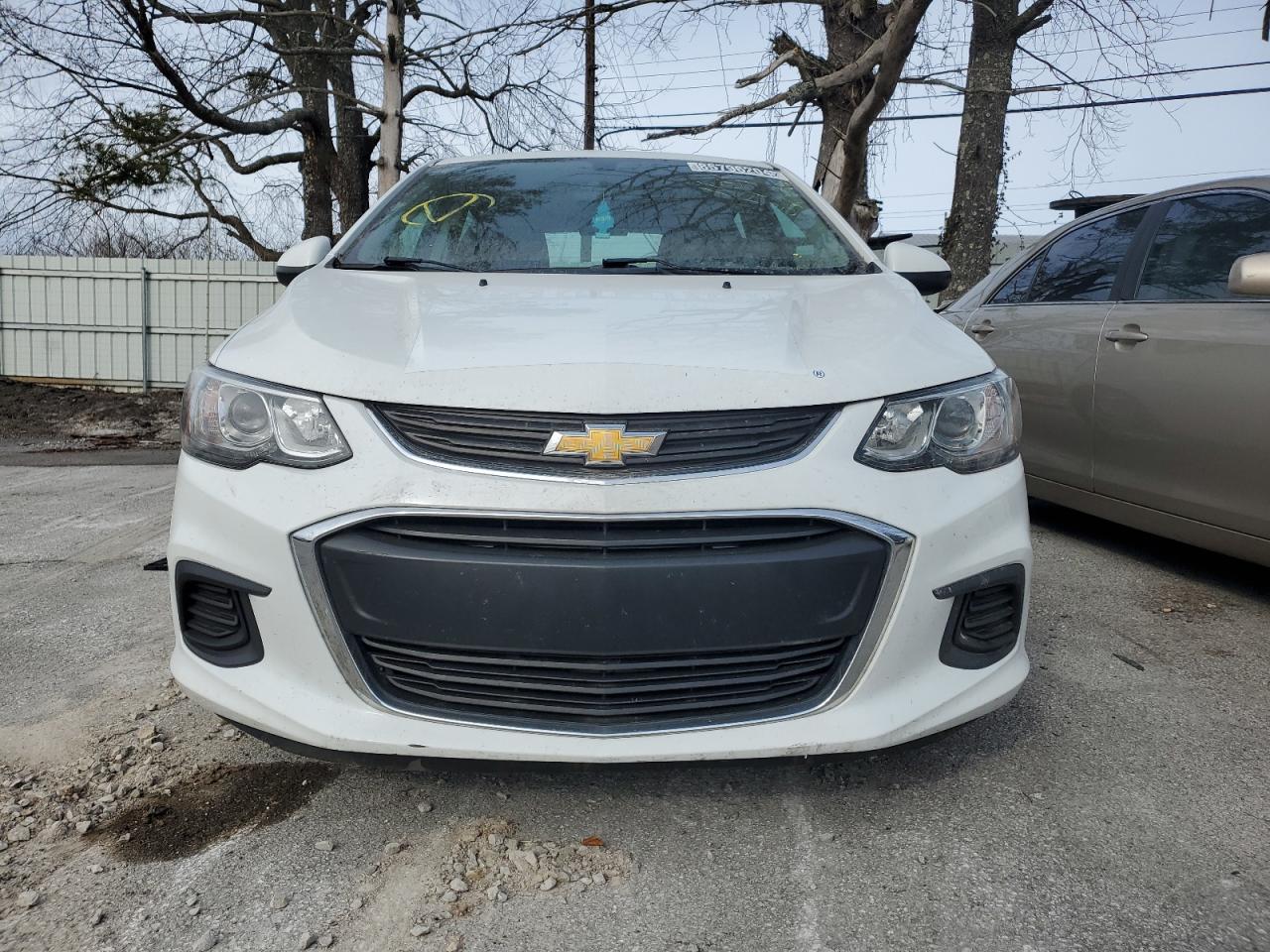 2017 Chevrolet Sonic - Image 5