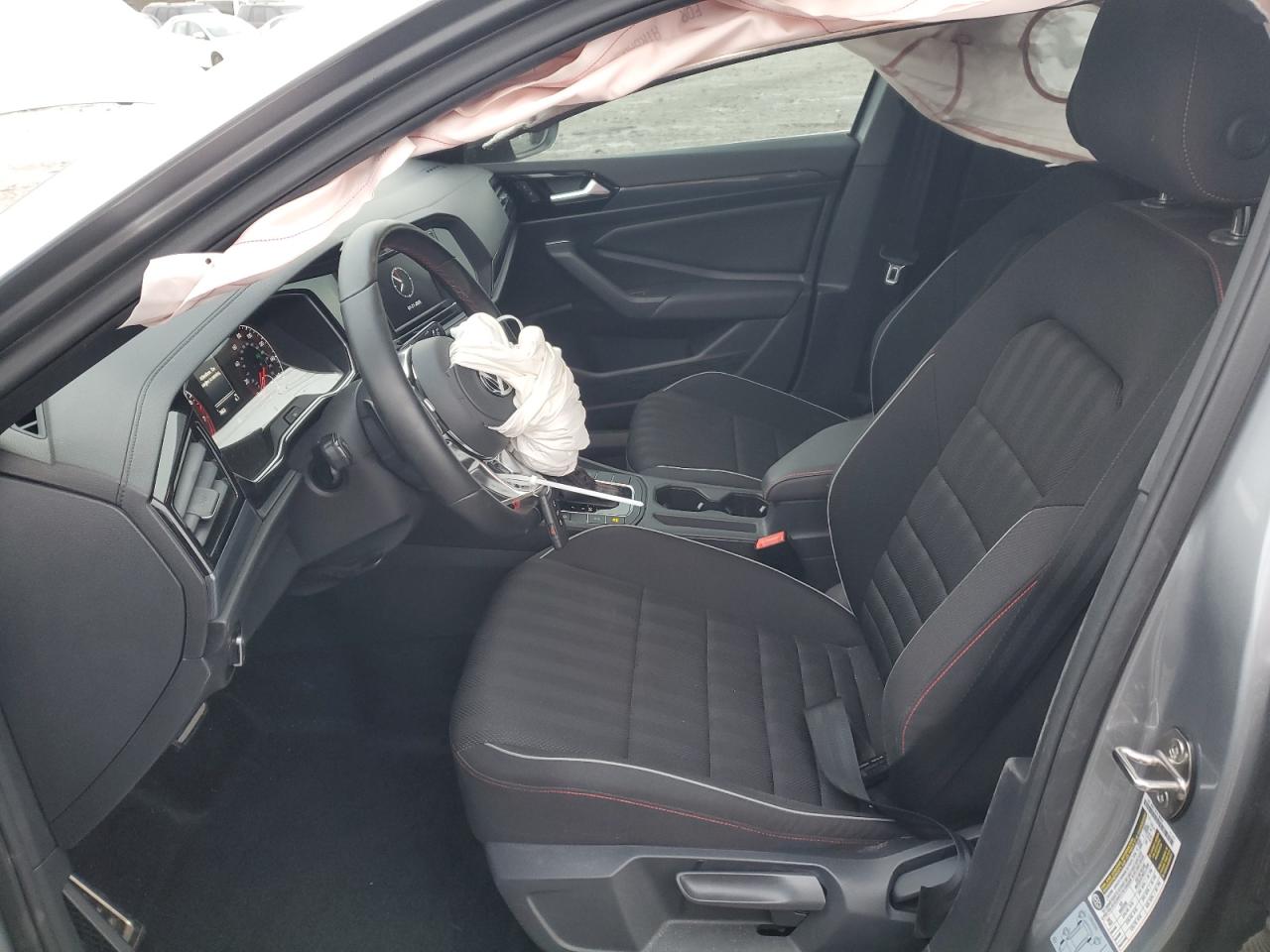2021 Volkswagen Jetta - Image 7