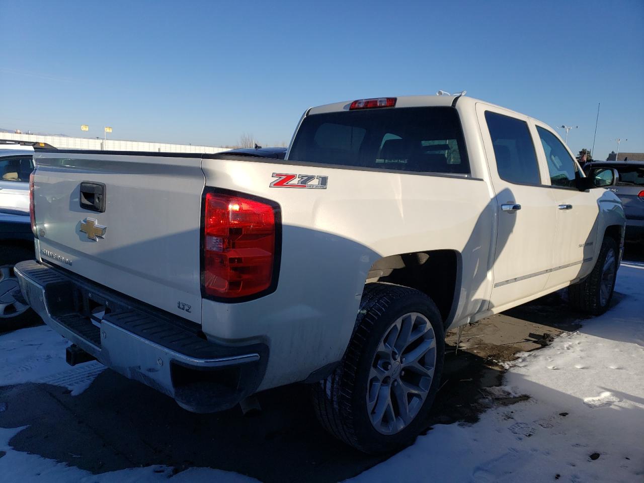 2014 Chevrolet Silverado - Image 3
