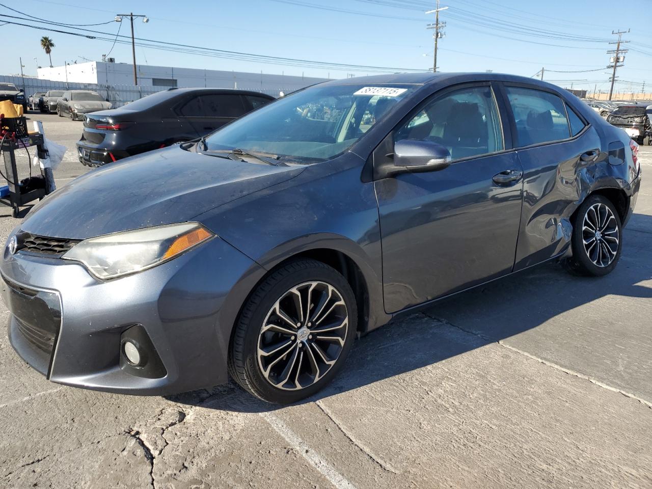 VIN 5YFBURHE6FP325171 2015 TOYOTA COROLLA no.1