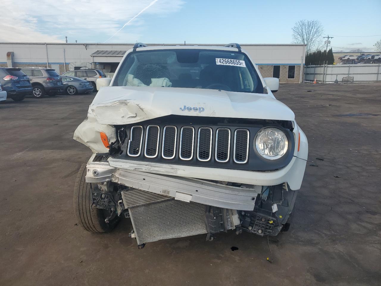2018 Jeep Renegade - Image 5