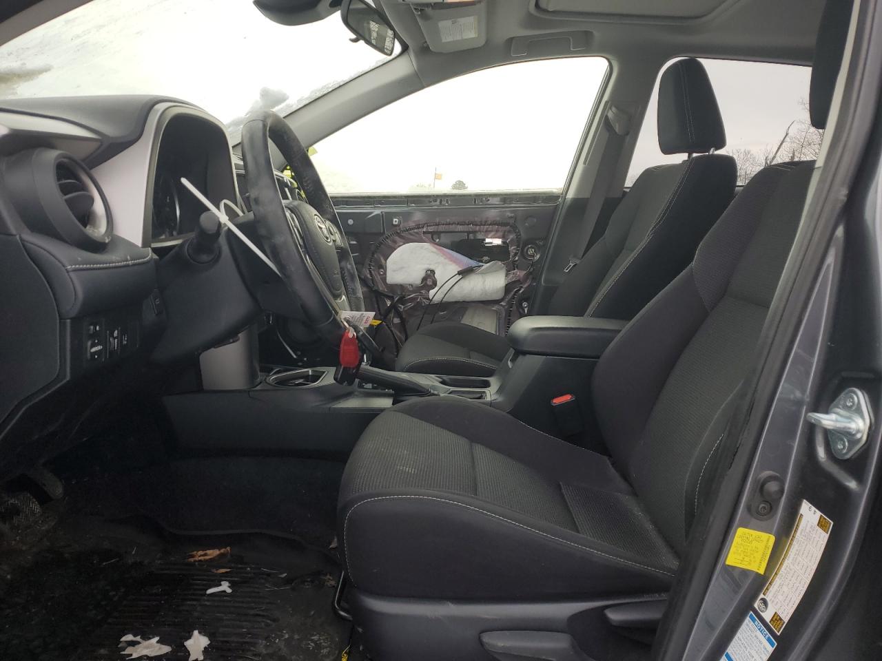 2018 Toyota RAV 4 - Image 7