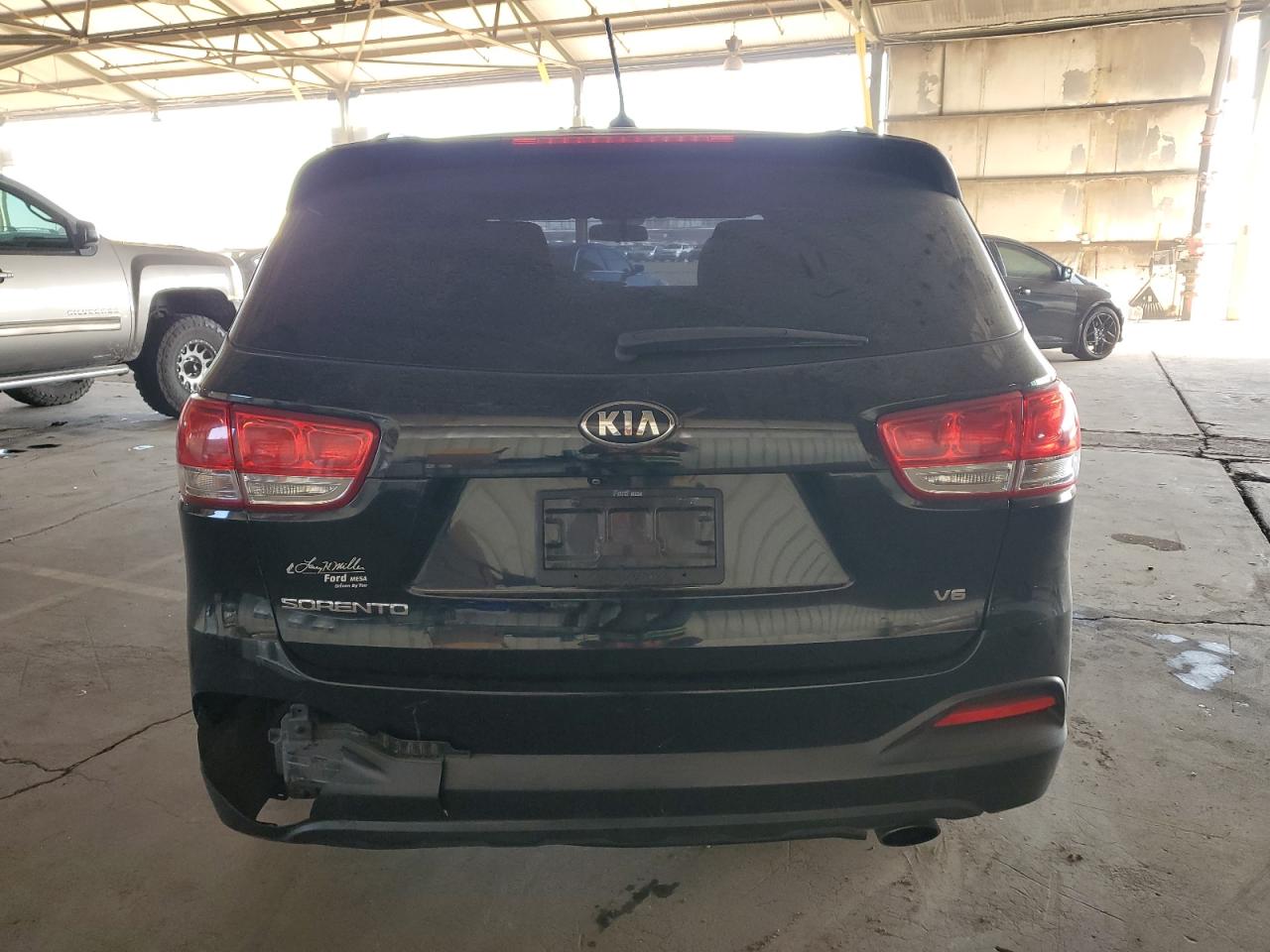 2017 Kia Sorento - Image 6