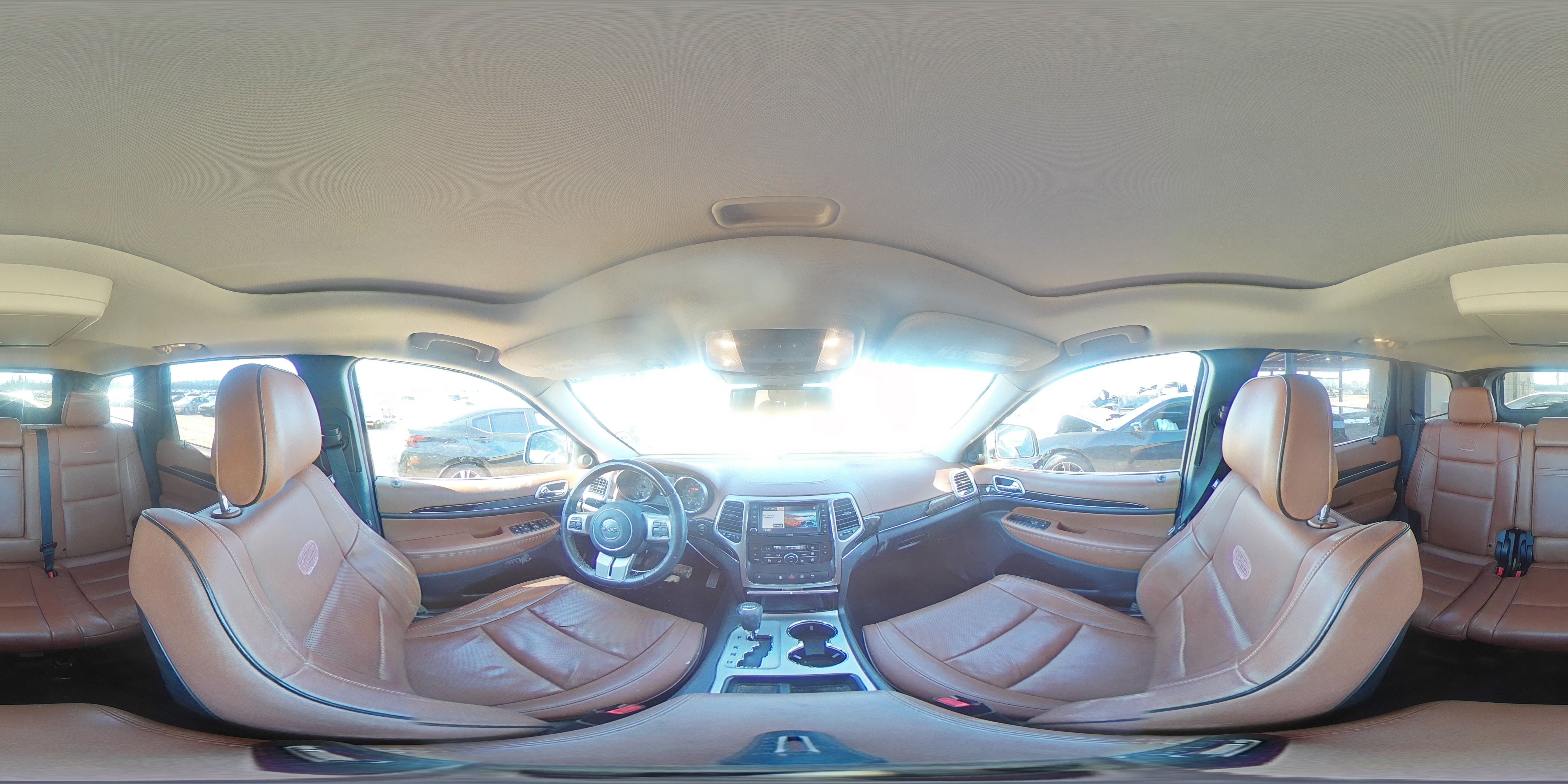 2012 Jeep Grand Cherokee - Image 14