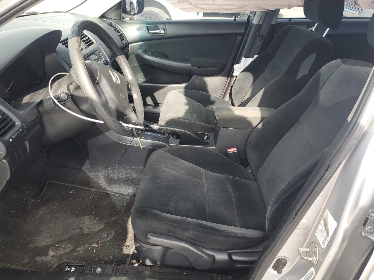 2007 Honda Accord - Image 7