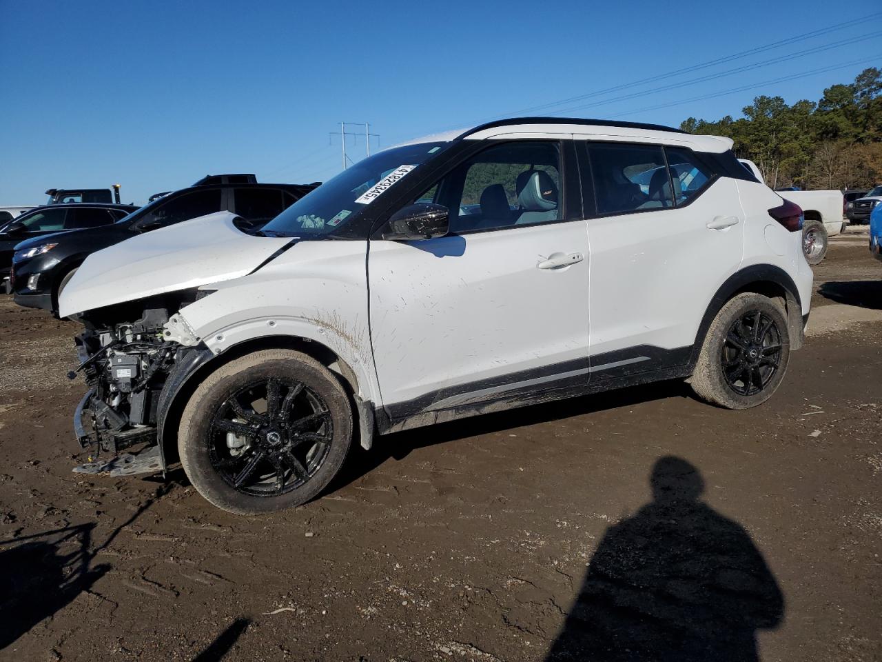 2024 Nissan Kicks Sr zu verkaufen in Greenwell Springs, LA - Front End