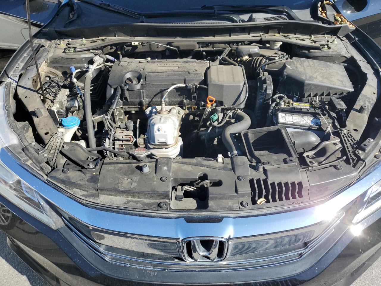 2017 Honda Accord - Image 11