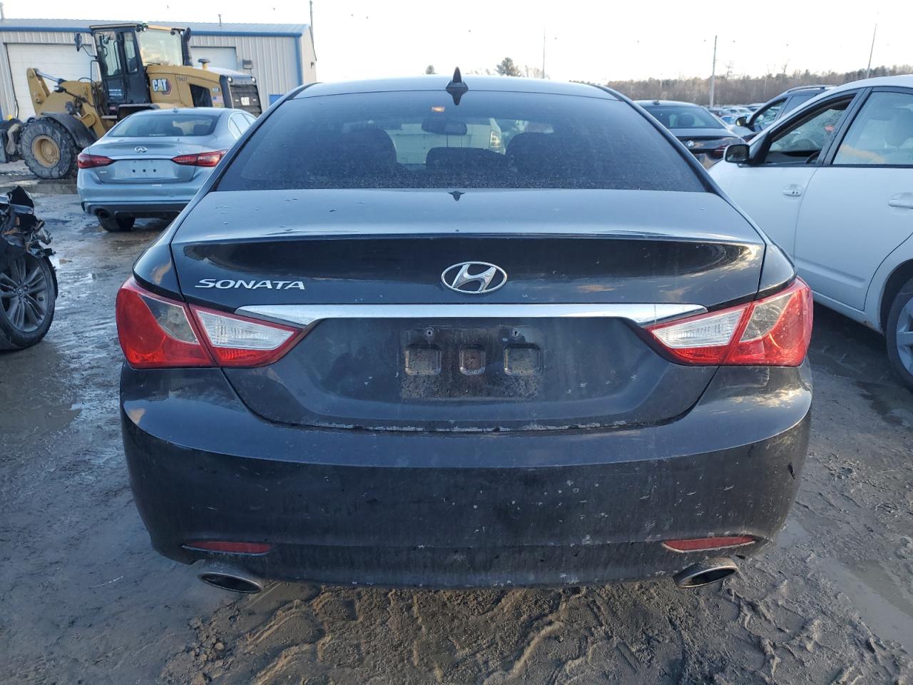2011 Hyundai Sonata - Image 6
