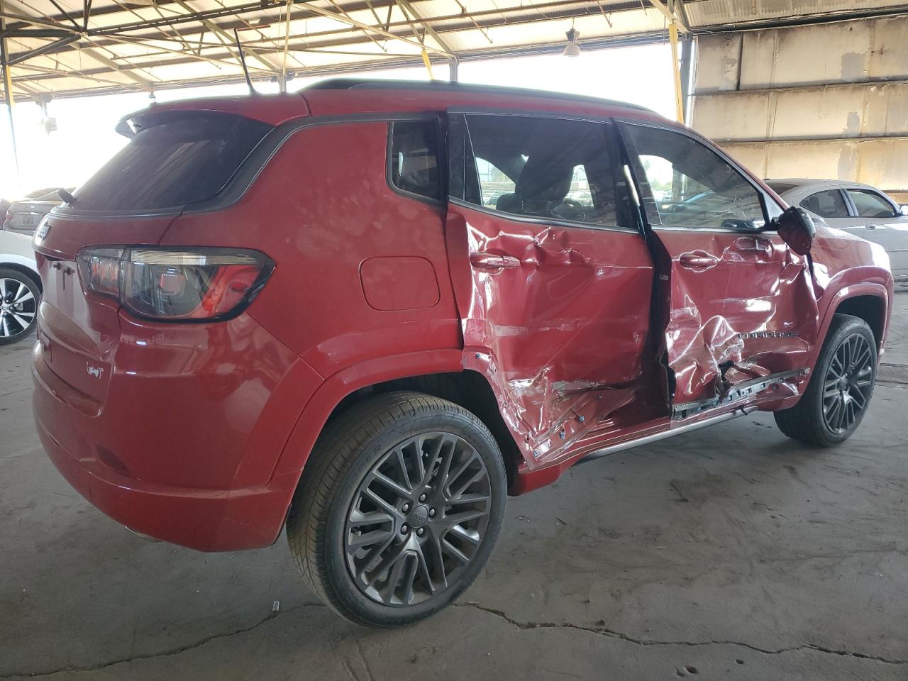 2022 Jeep Compass - Image 3