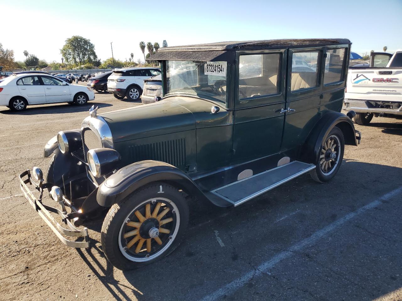 1926 Chrysler Sedan for Sale in Van Nuys, CA - Minor Dent/Scratches