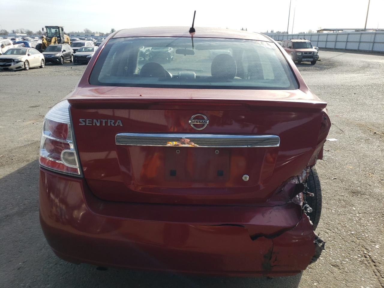 2012 Nissan Sentra - Image 6