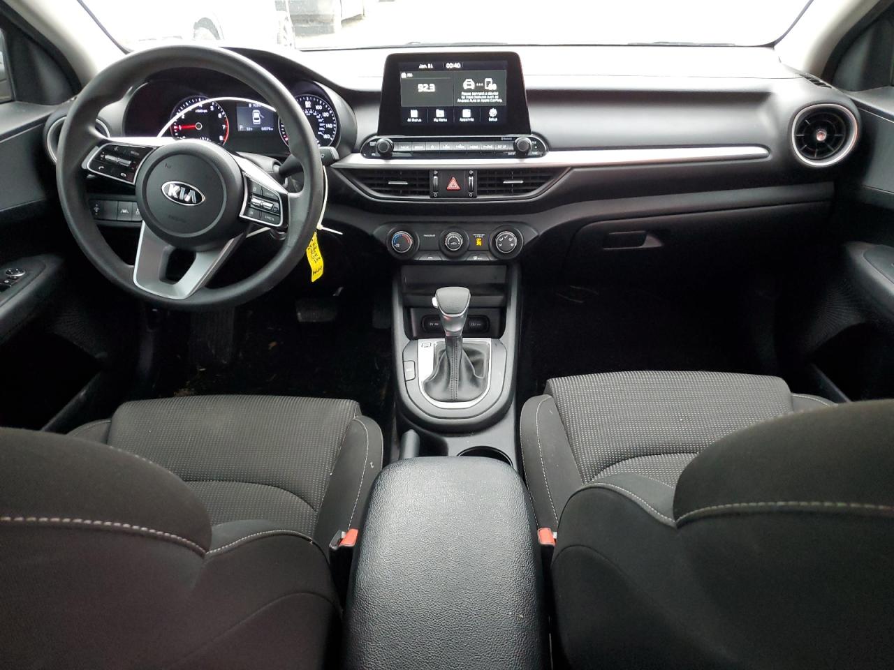 2020 Kia Forte - Image 8