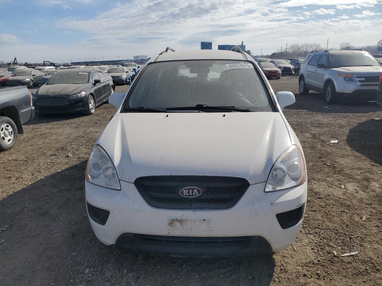2009 Kia Rondo - Image 5