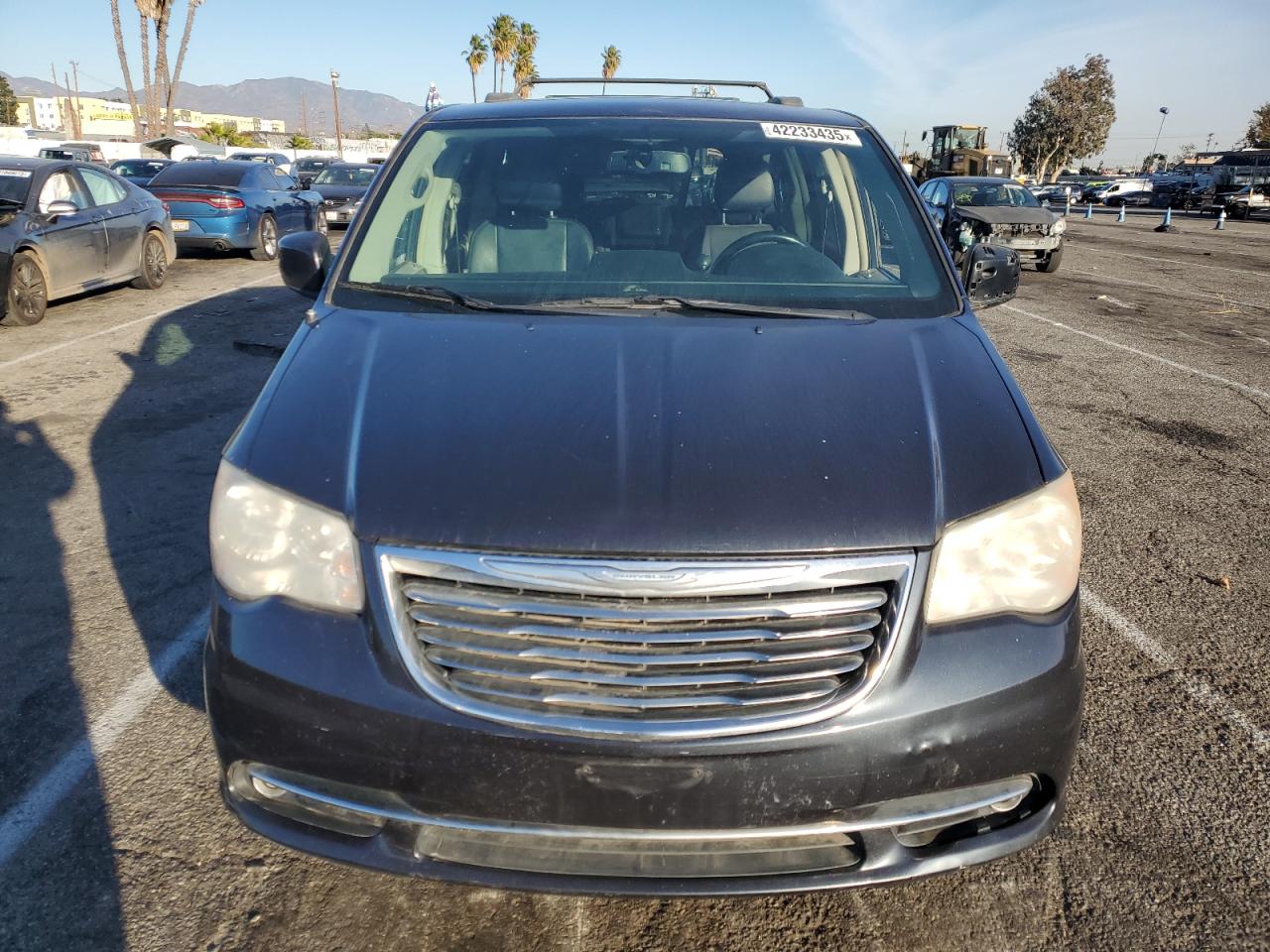 VIN 2C4RC1BG7ER442866 2014 CHRYSLER MINIVAN no.5