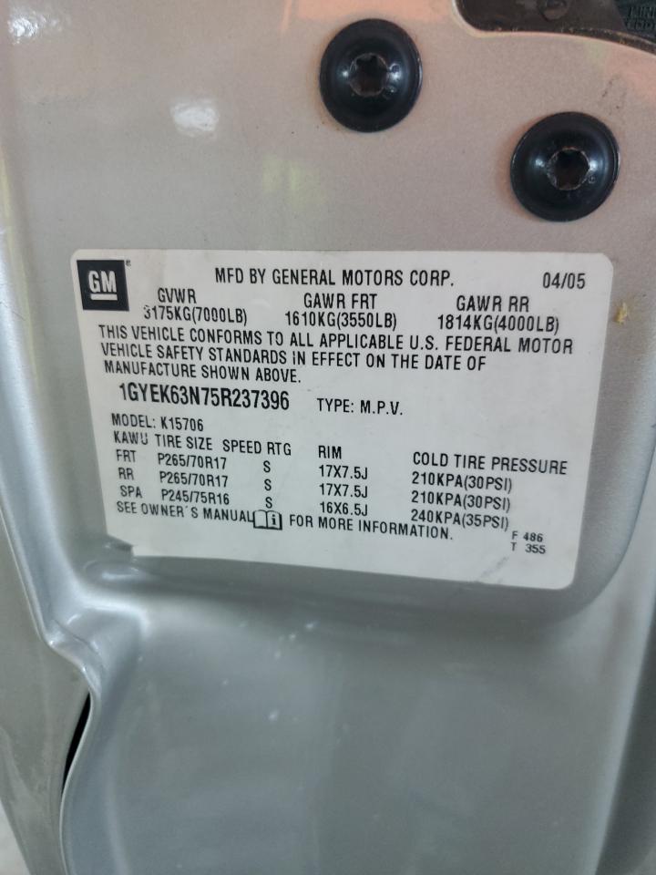 2005 Cadillac Escalade - Image 14