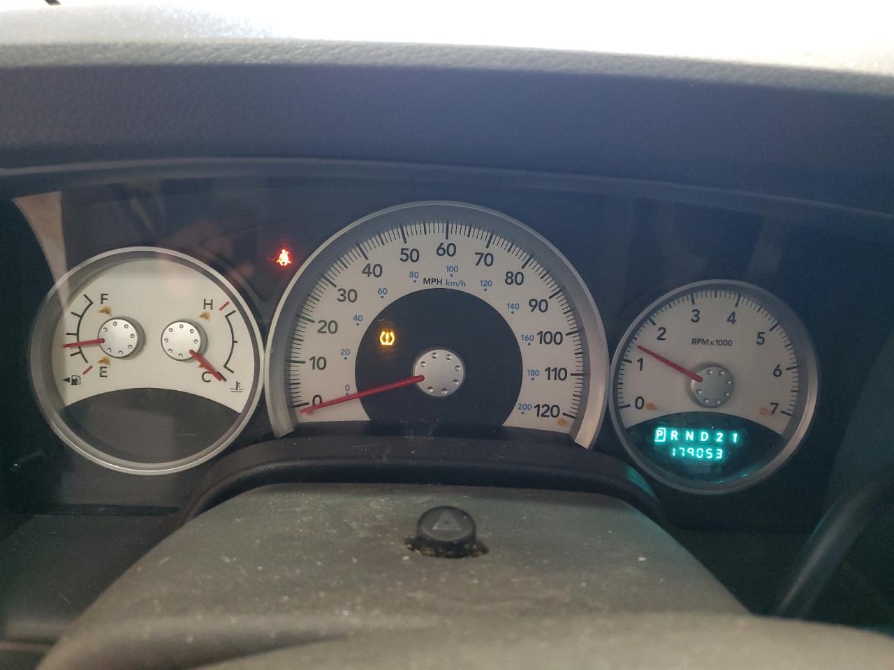 2008 Dodge Durango - Image 9