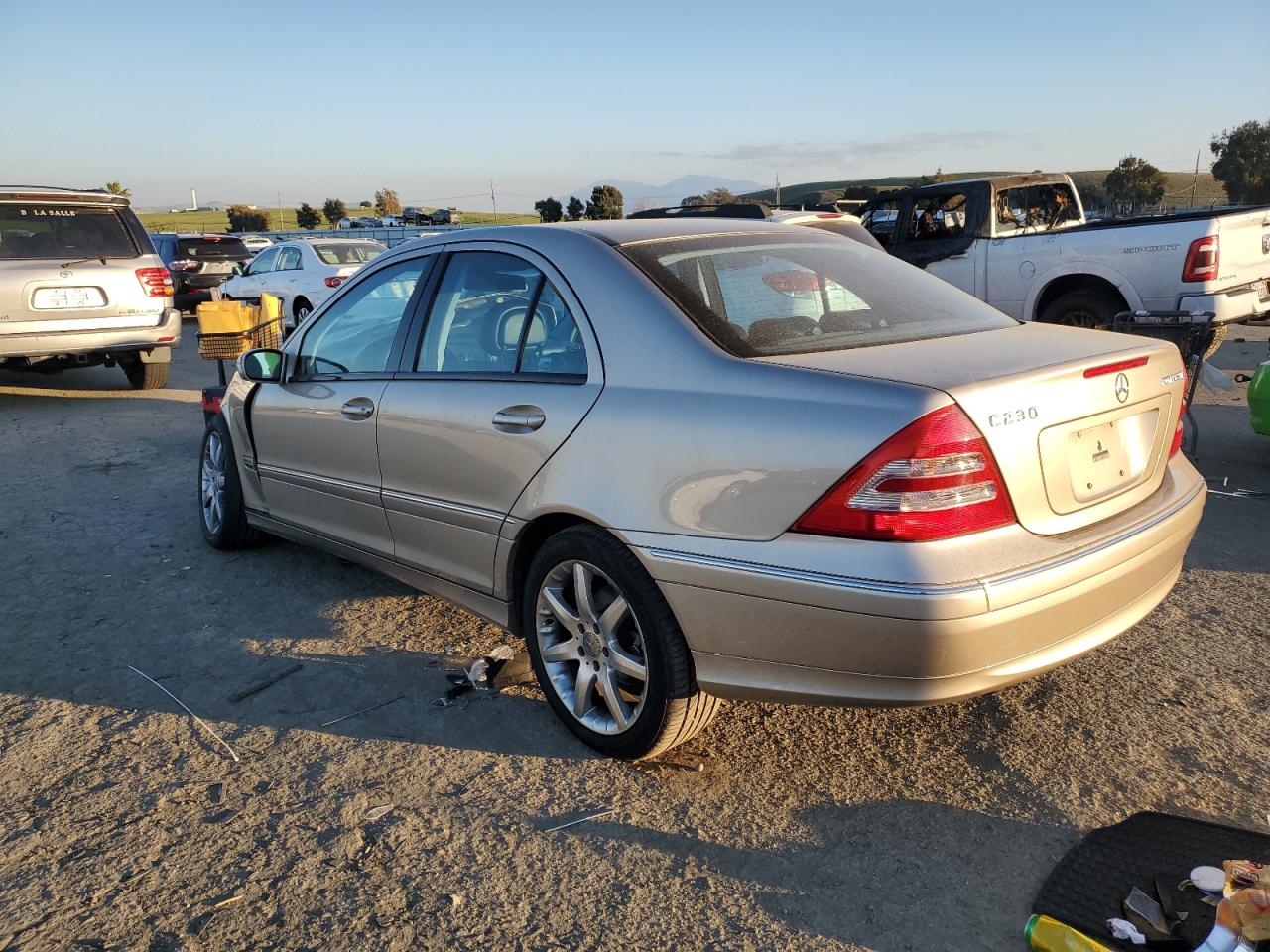 2004 Mercedes-Benz C-klasse - Image 2