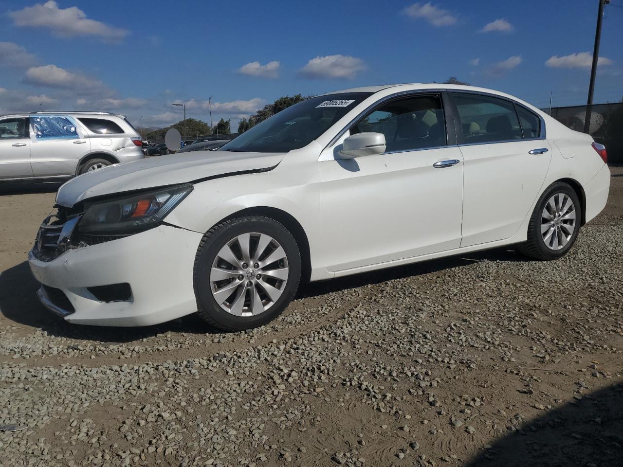 VIN 1HGCR2F88DA083528 2013 HONDA ACCORD no.1