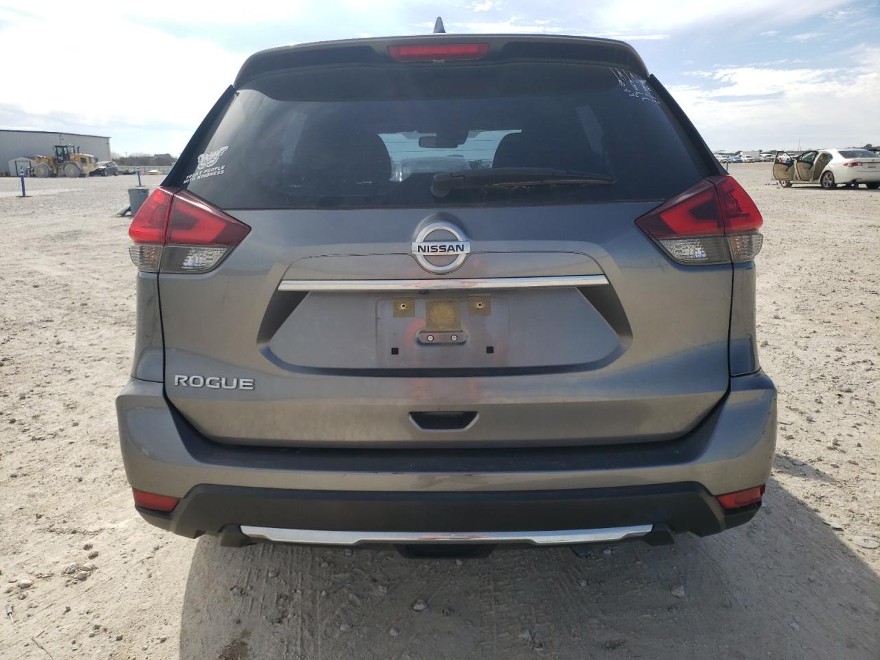 2020 Nissan Rogue - Image 6