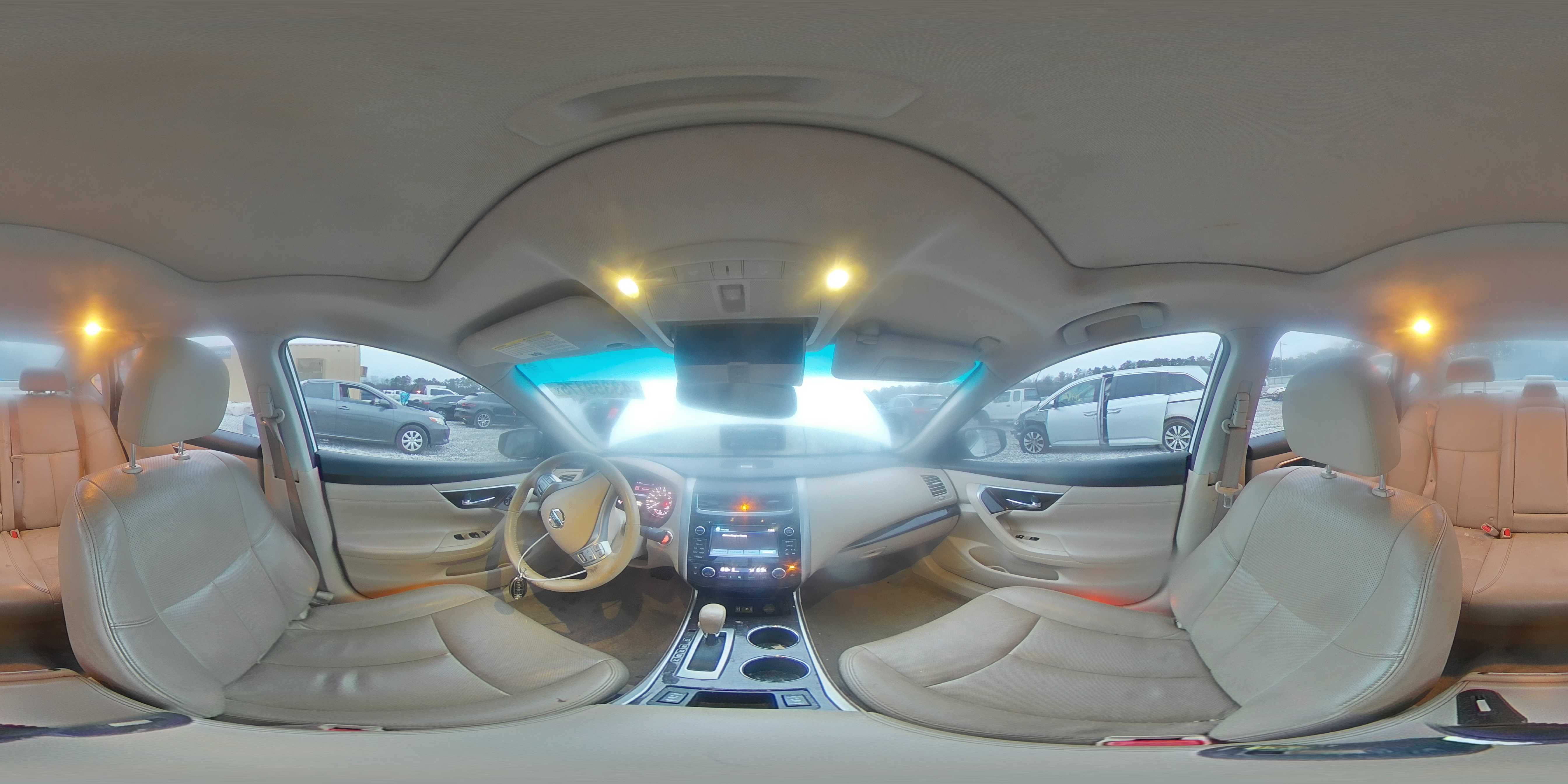 2014 Nissan Altima - Image 14