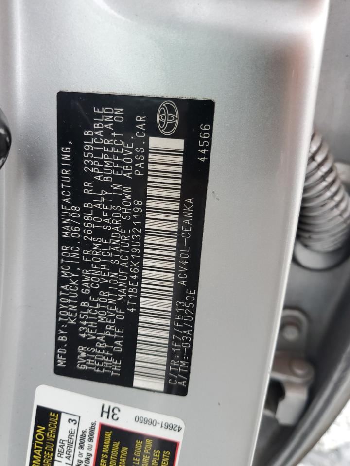 2009 Toyota Camry - Image 12