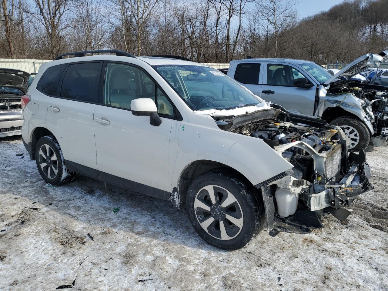2017 Subaru Forester - Image 4